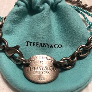 Please Return to Tiffany & Co. choker
